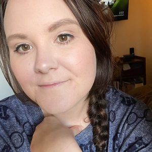 Meet your Posher, Brandy